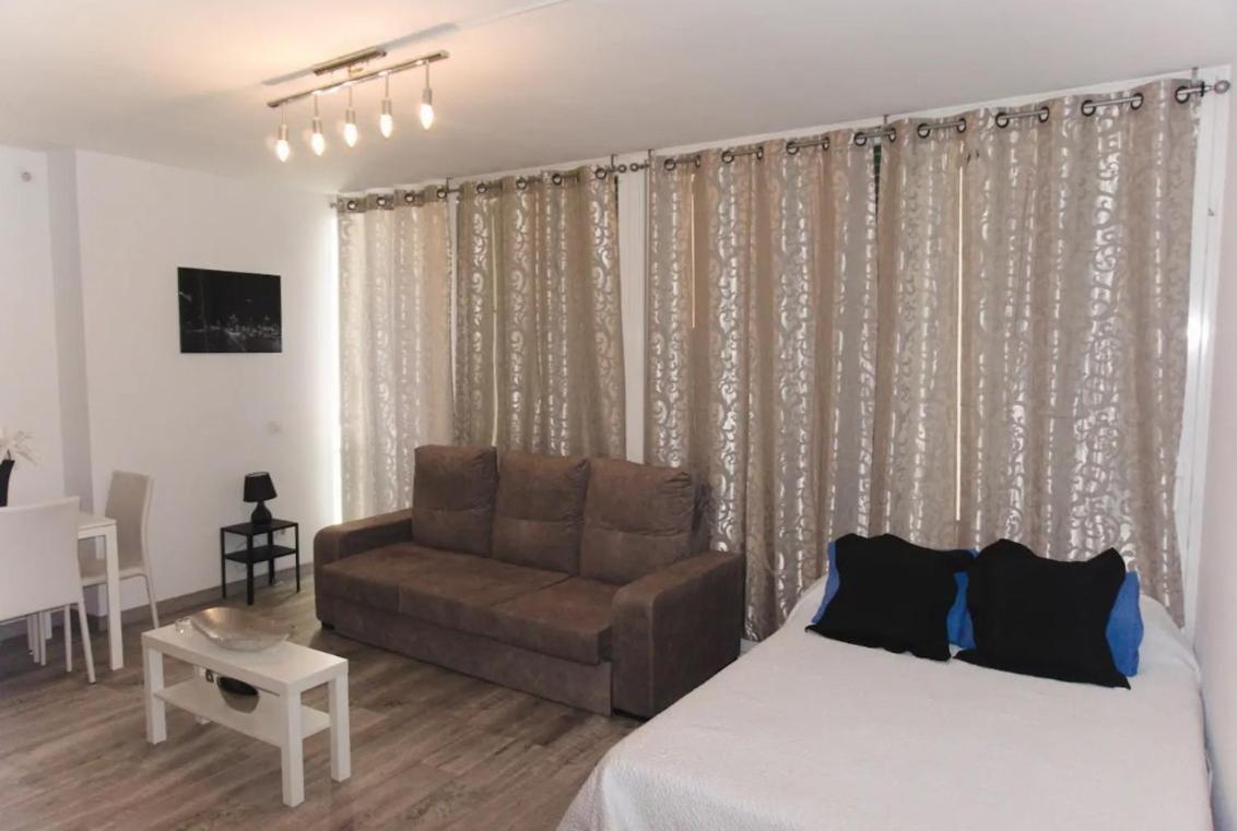 Estudio En Plaza Vara Del Rey Madrid Exteriér fotografie